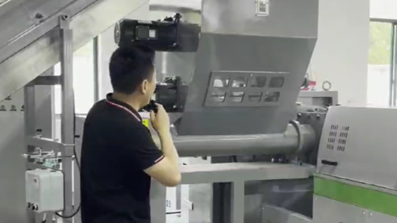 侧向喂料 300液双模头 400-500kg